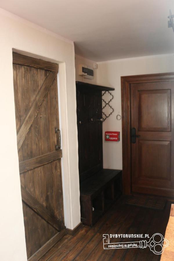 Gotyk Na Dotyk Z Tarasem Na Dachu Apartment Stary Toruń Exterior foto