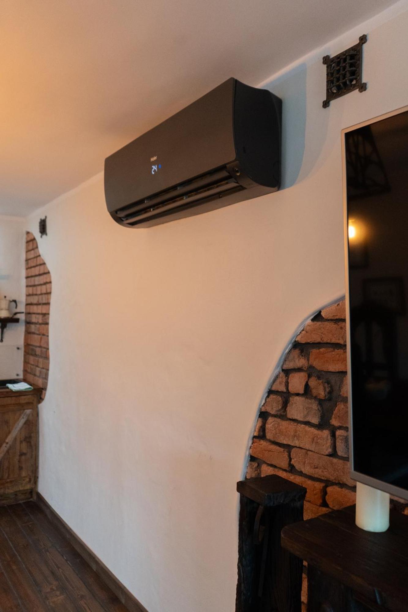 Gotyk Na Dotyk Z Tarasem Na Dachu Apartment Stary Toruń Exterior foto